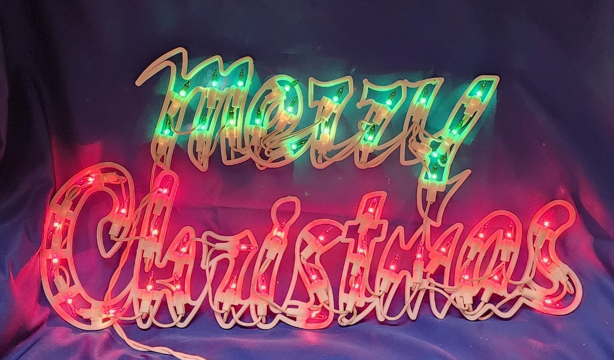 50 Light Christmas Sculpture: Merry Christmas - 23.5" x 9.6"