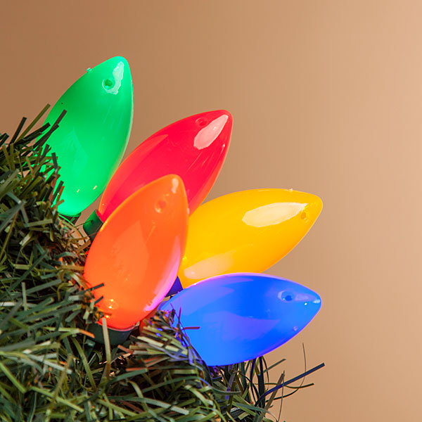 70 Incandescent String Lights - Multicolor - Green Wire