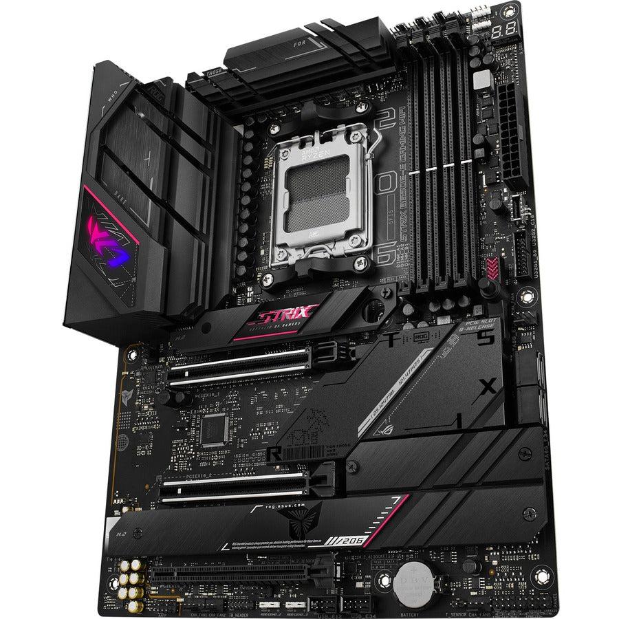 Asus Rog Strix B650E-E Gaming Wifi - Motherboard - Atx - Socket Am5 - Amd B650 Chipset - Usb 3.2 Gen 1, Usb 3.2 Gen 2, Usb-C 3.2 Gen2, Usb-C 3.2 Gen 2X2 - 2.5 Gigabit Lan, Wi-Fi 6 - Onboard Graphics (Cpu Required) - High Definition Audio (7.1-Channel)