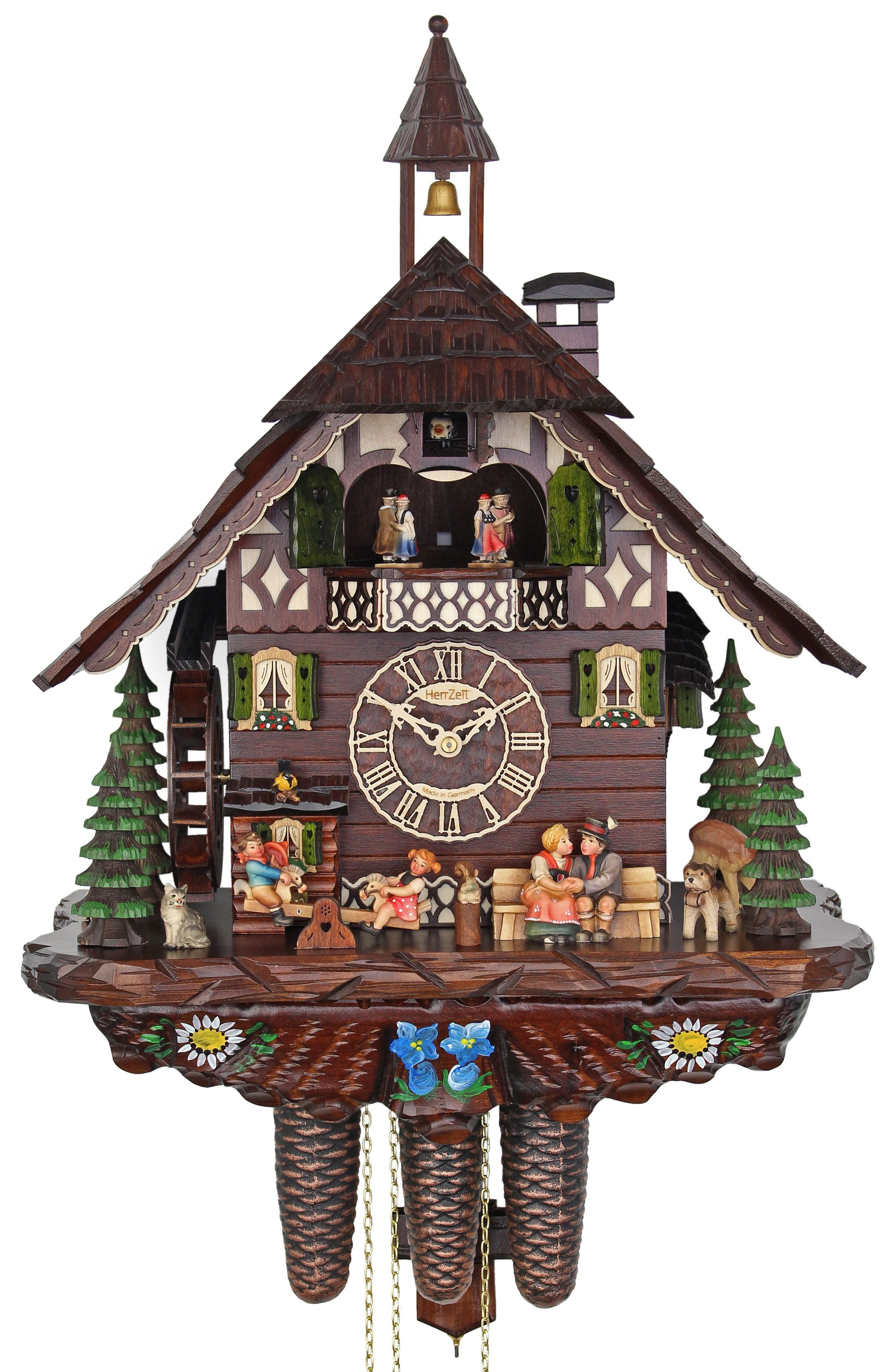 Happy Family - HerrZeit by Adolf Herr Cuckoo Clock