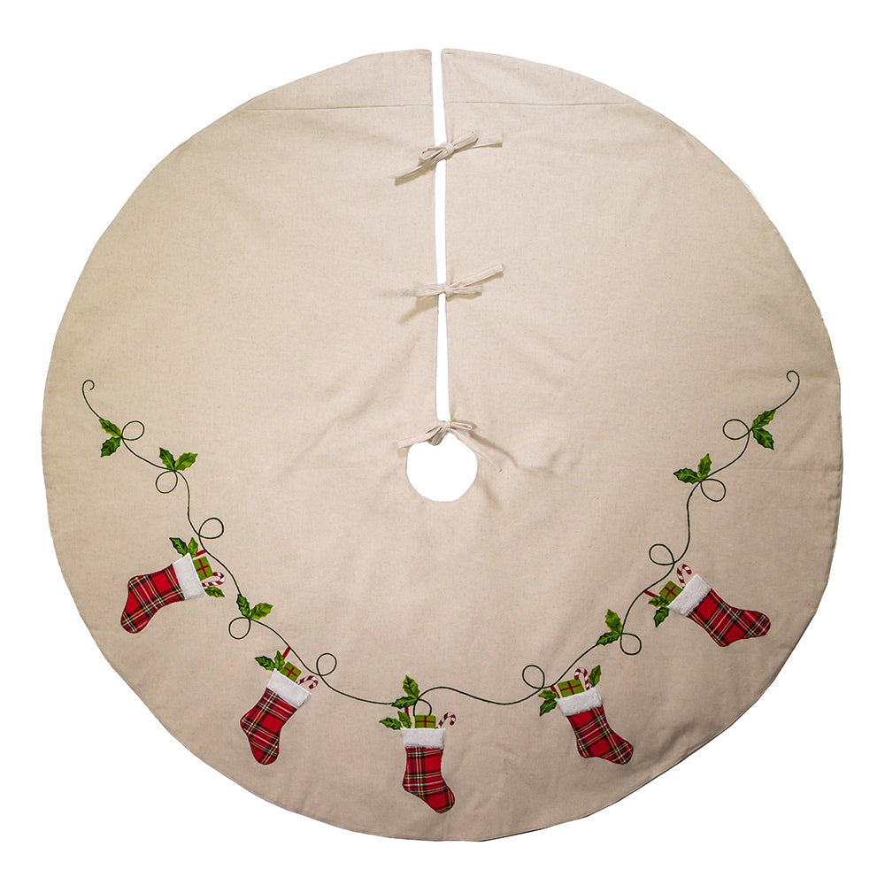 Ivory, Red and Green Natural Patchwork Tree Skirt