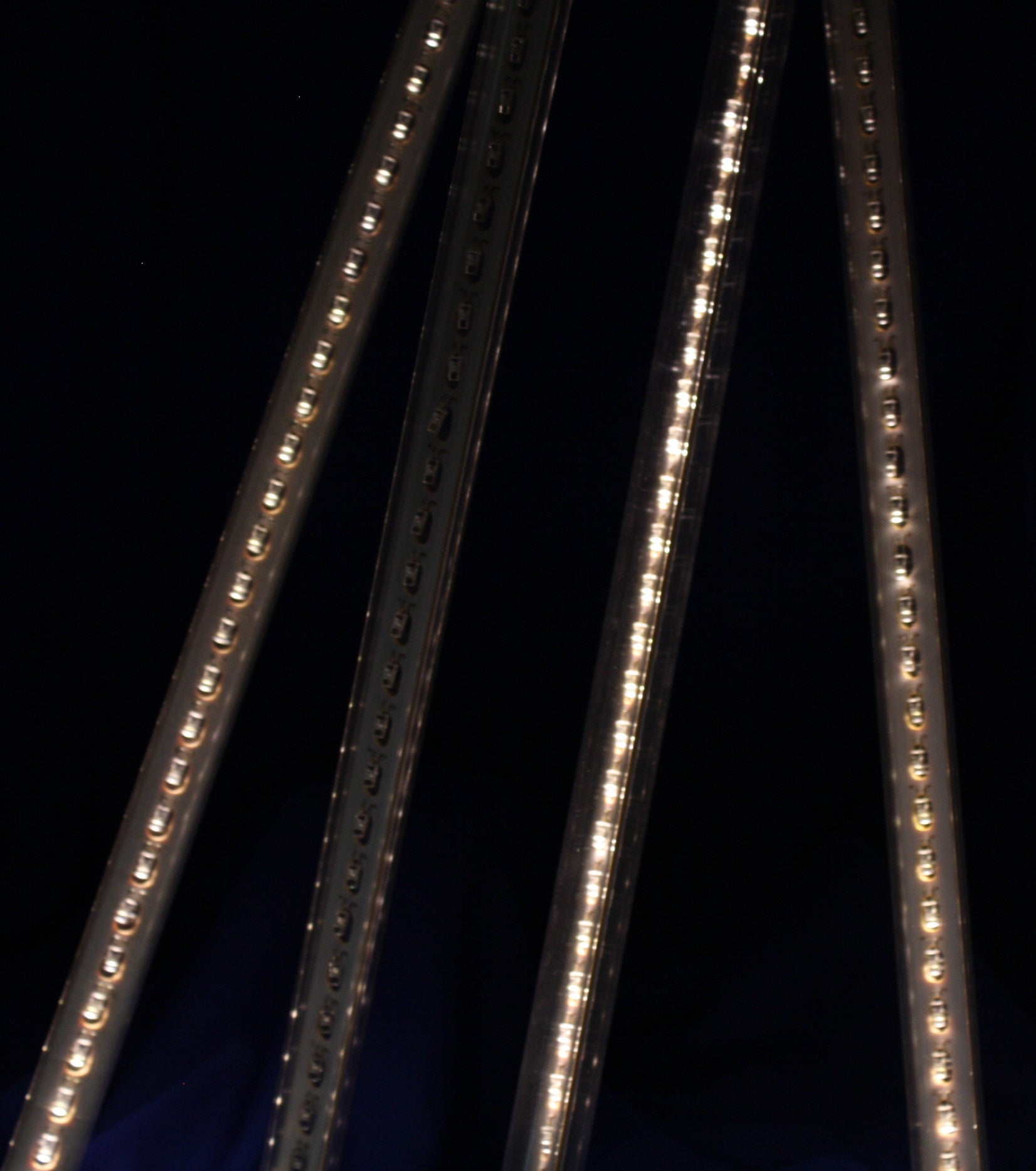 LED Cascade Icicle Light - Warm White/White wire 4 Lights