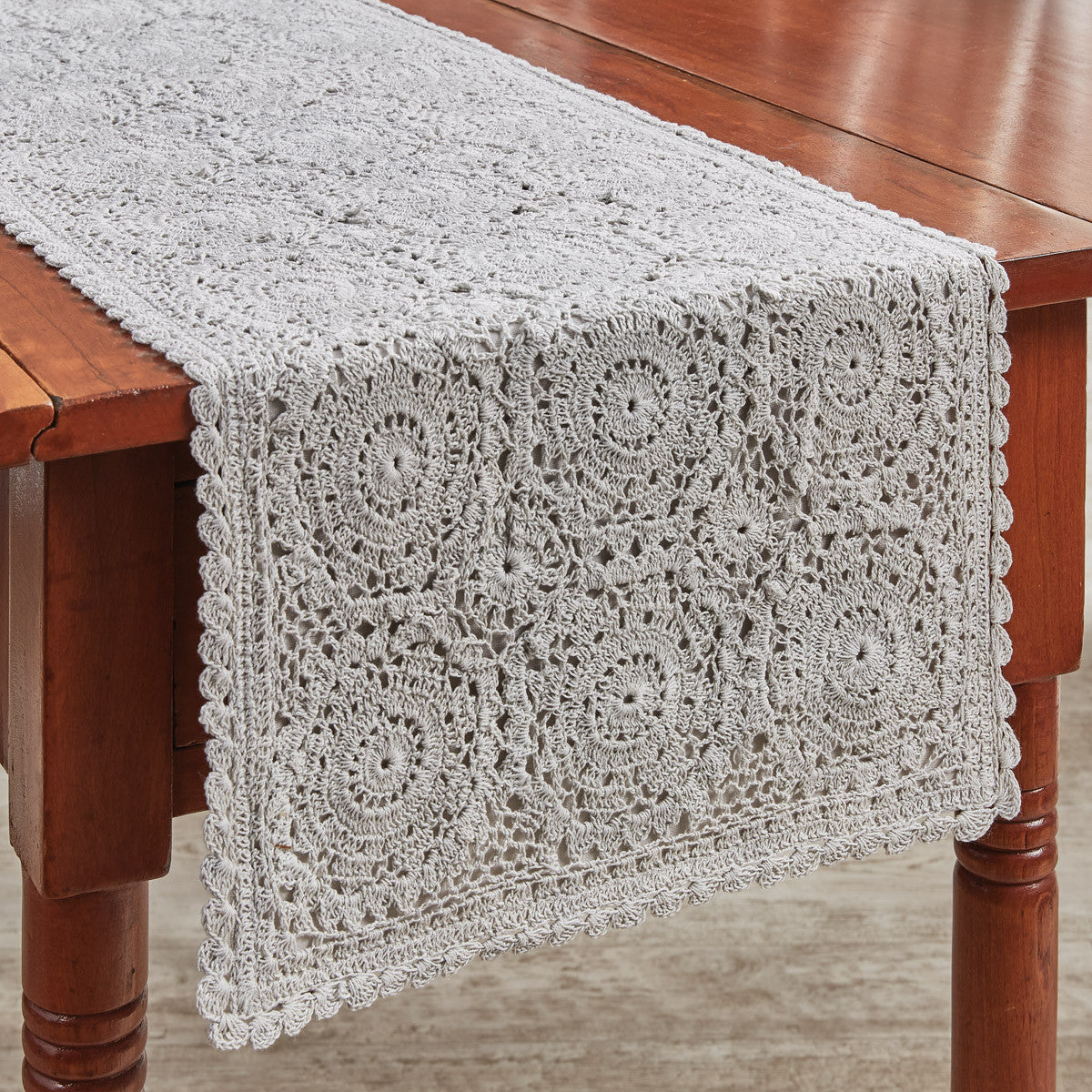 Lace Mist Runner