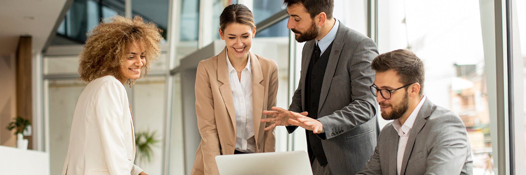 Laptops_For_Sale_at_Tecisoft