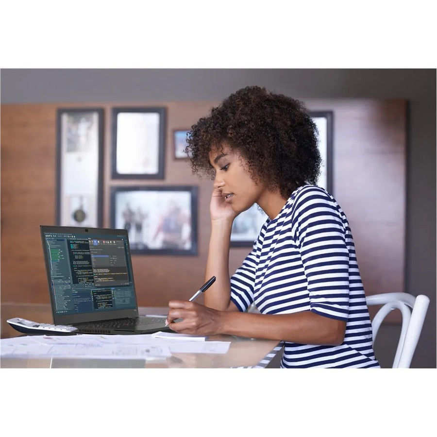 Lenovo ThinkPad P15v Gen 3 21EM004FUS 15.6 Mobile Workstation - Full HD - 1920 x 1080 - AM