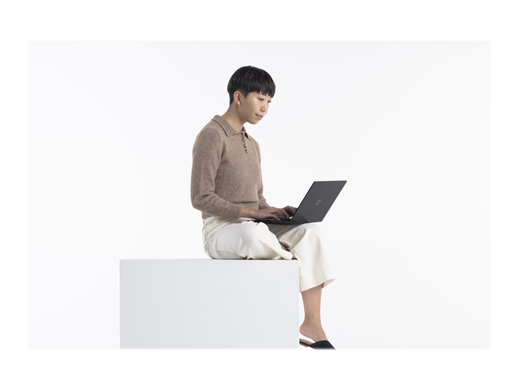 Microsoft Surface Laptop 4 - Intel Core i7 - 1185G7 / up to 4.8 GHz - Win 10 Pro - Intel Iris Xe Graphics - 16 GB RAM -