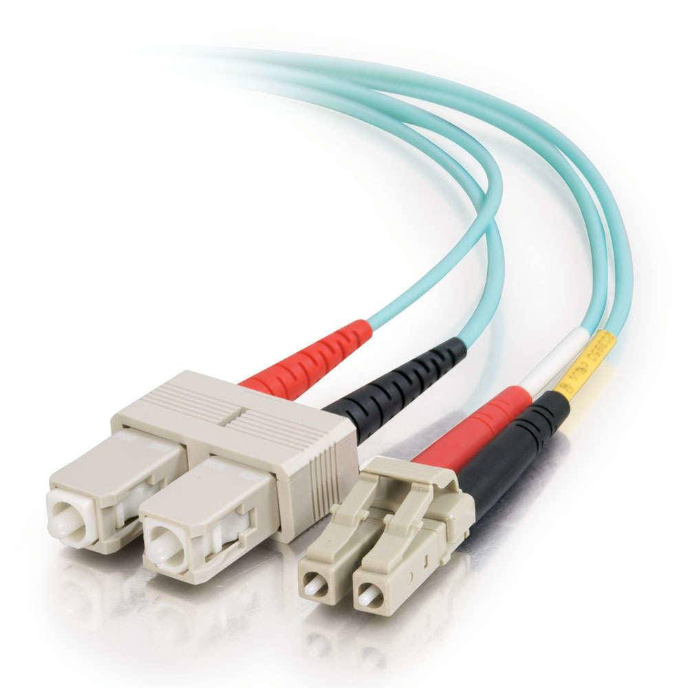 C2G 7M Lc/Sc Multimode Fibre Optic Cable Blue