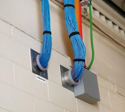 Panduit C300X100Awt Printer Label Red