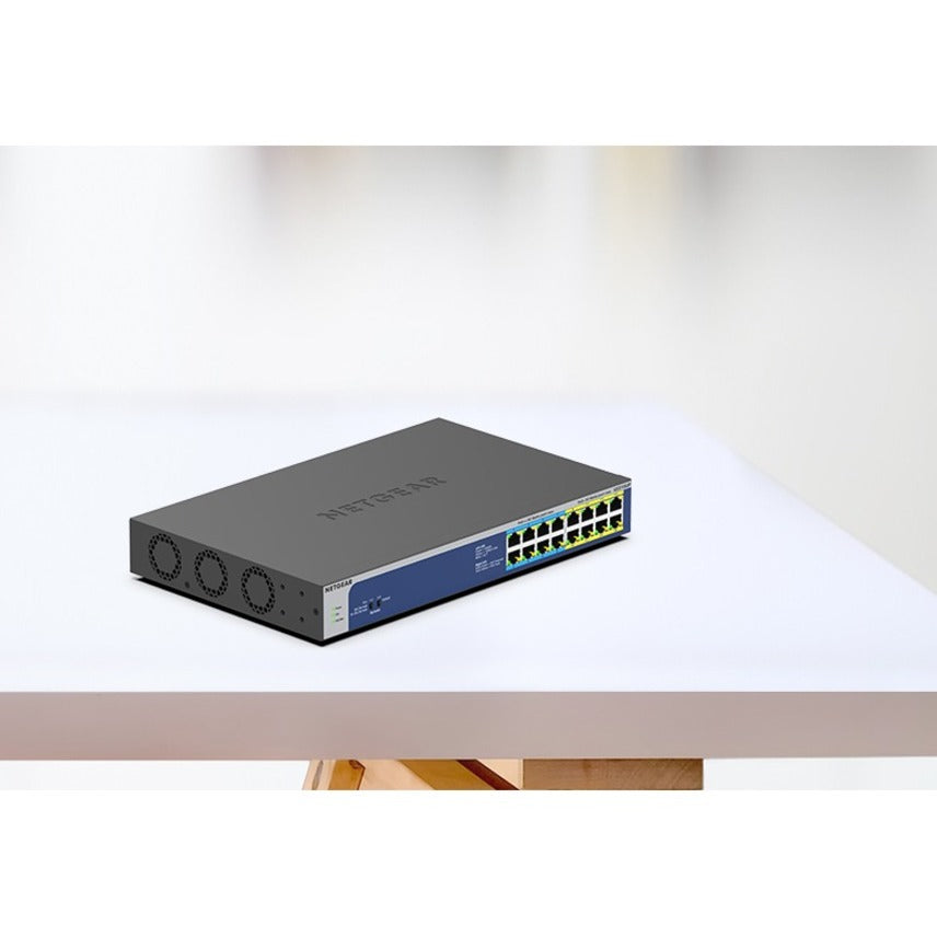 16-Port PoE++ Gigabit Unmanaged Switch - High-Power Ethernet | Netgear GS516UP-100NAS