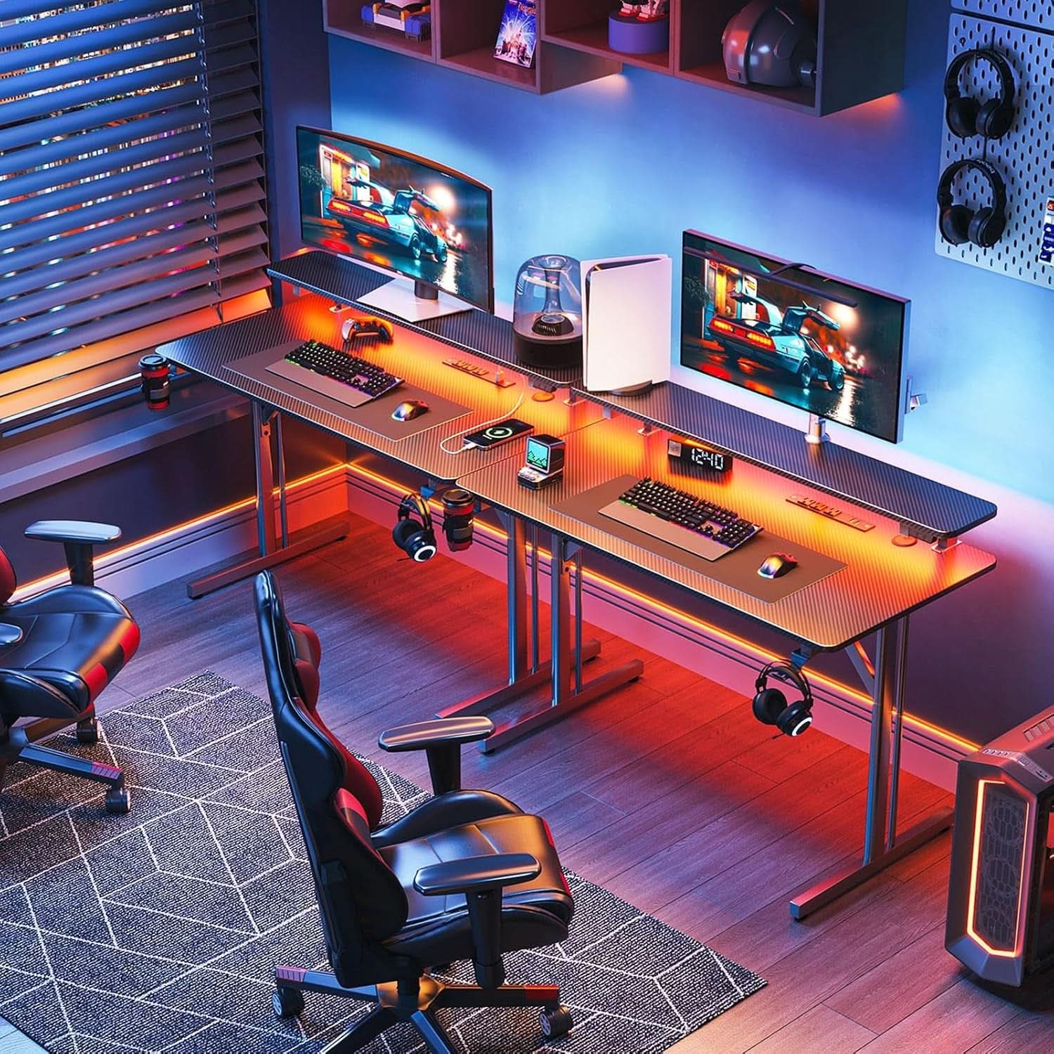 31 Inch Gaming Desk With LED Lights And Power Outlets