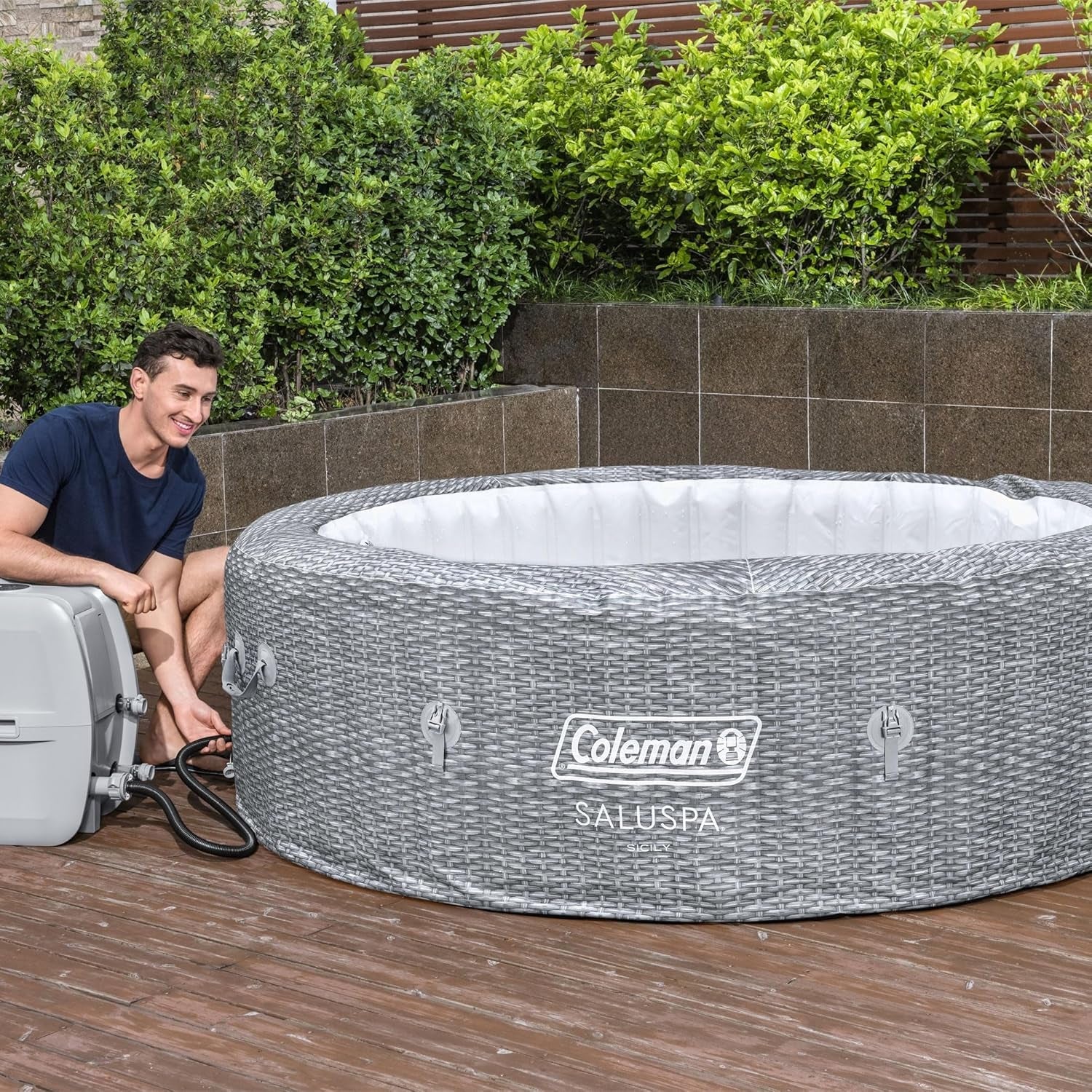 7 Person Inflatable Hot Tub With 180 Jets Outdoor Durable