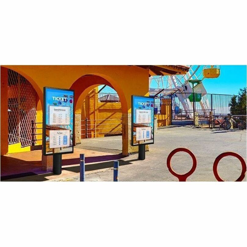 LG 49XE3P-B High-Brightness Outdoor Display