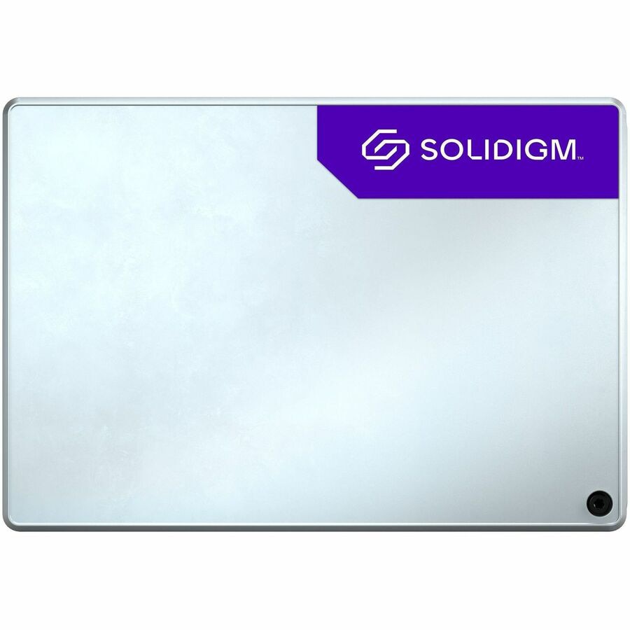 Solidigm D7-P5520 PCIe 4.0 NVMe SSD