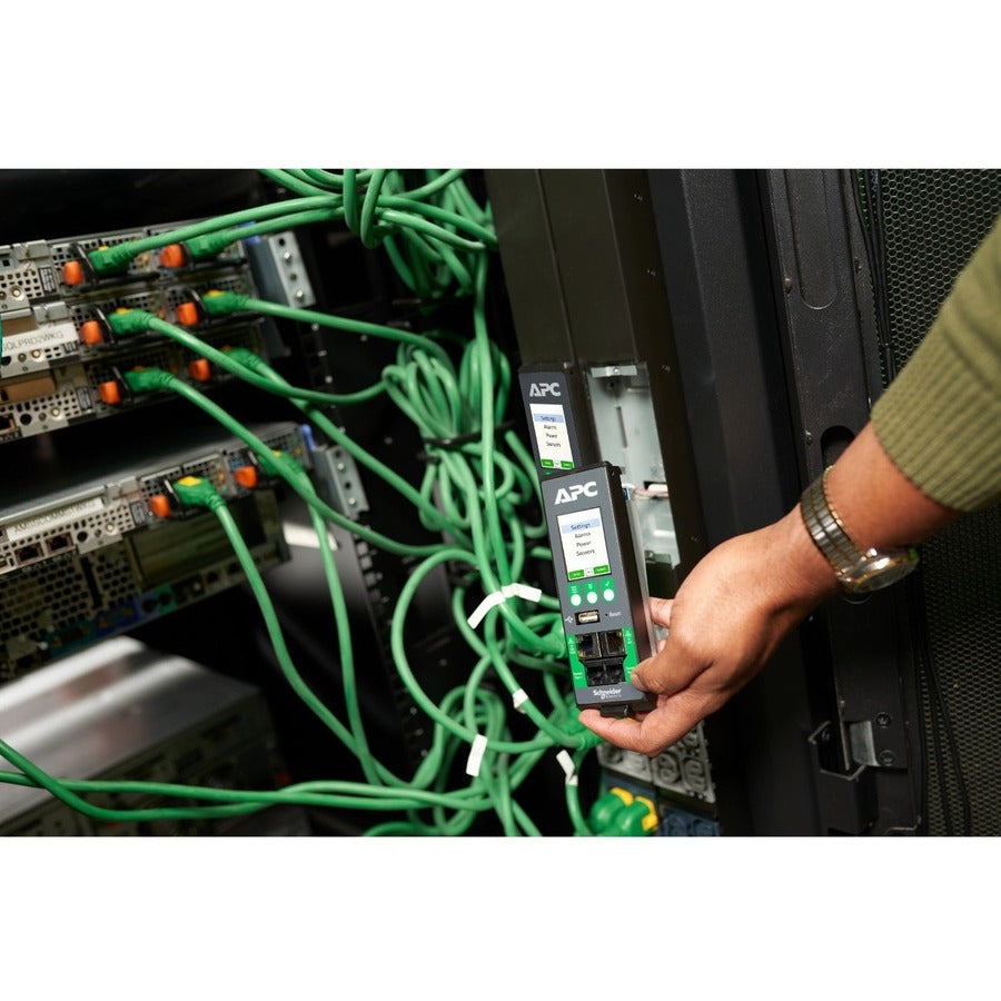 APDU10351SM - APC NetShelter Rack PDU Advanced, Switched Metered Outlet, 3Phase, 8.6kW, 208V 30A, 48 Outlets, L21-30P