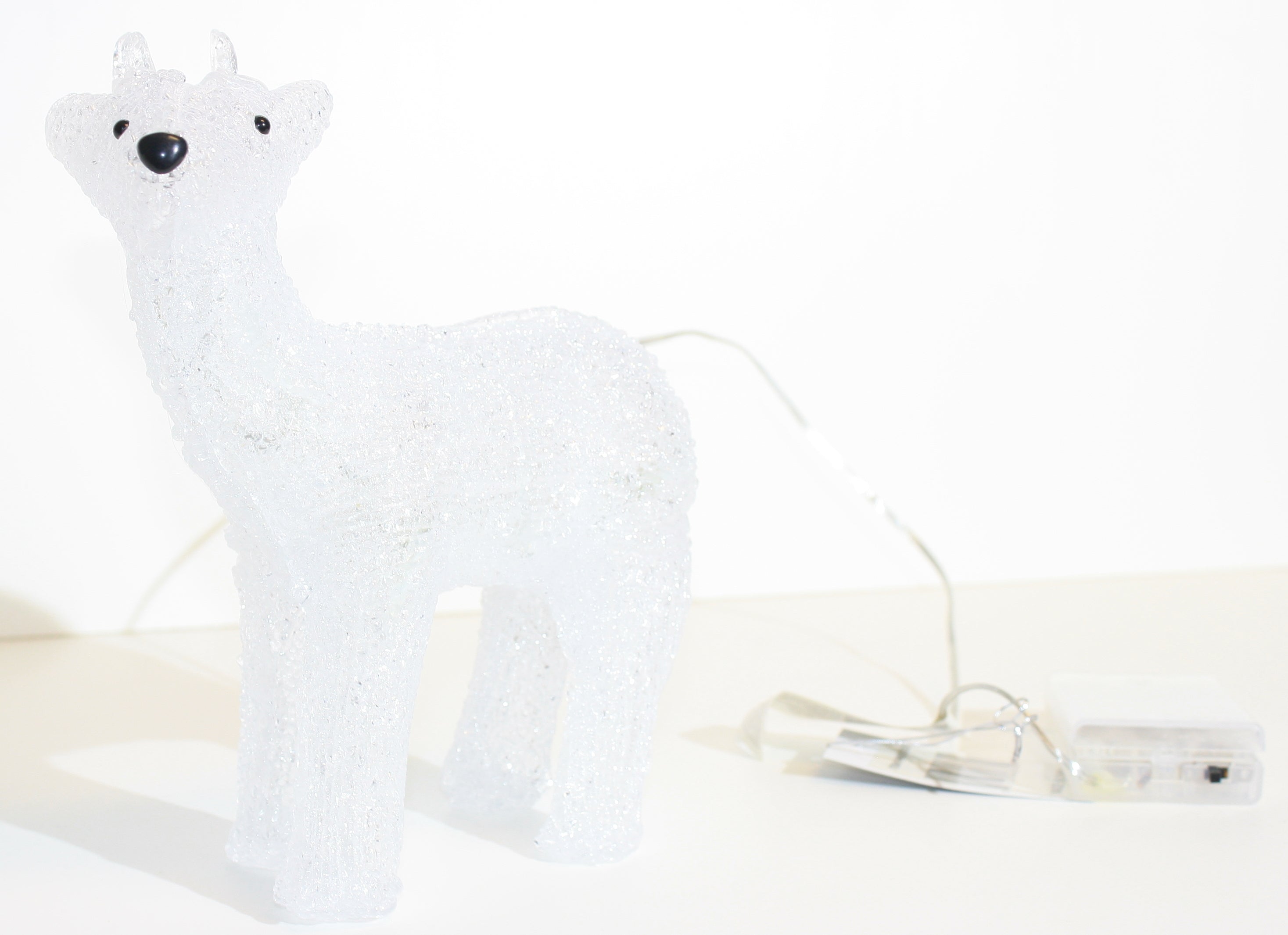 Acrylic Reindeer 8 LED - B/O - 8.5"