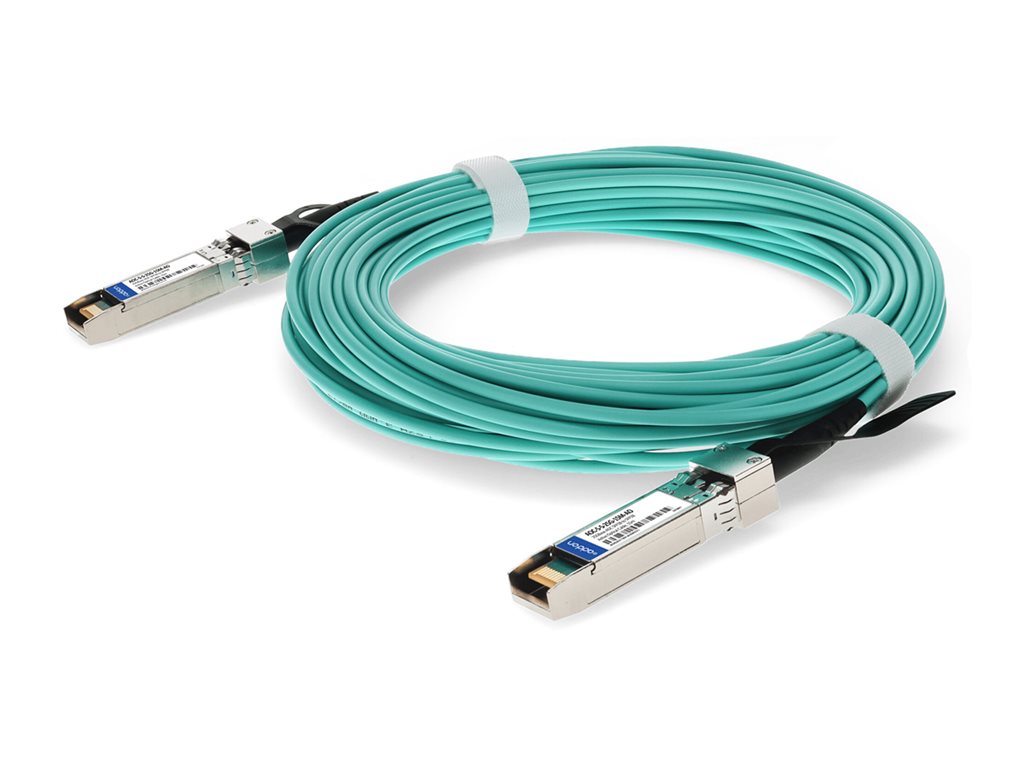 AddOn - 25GBase-AOC direct attach cable - TAA Compliant - SFP28 to SFP28 - 15 m - fiber optic - active