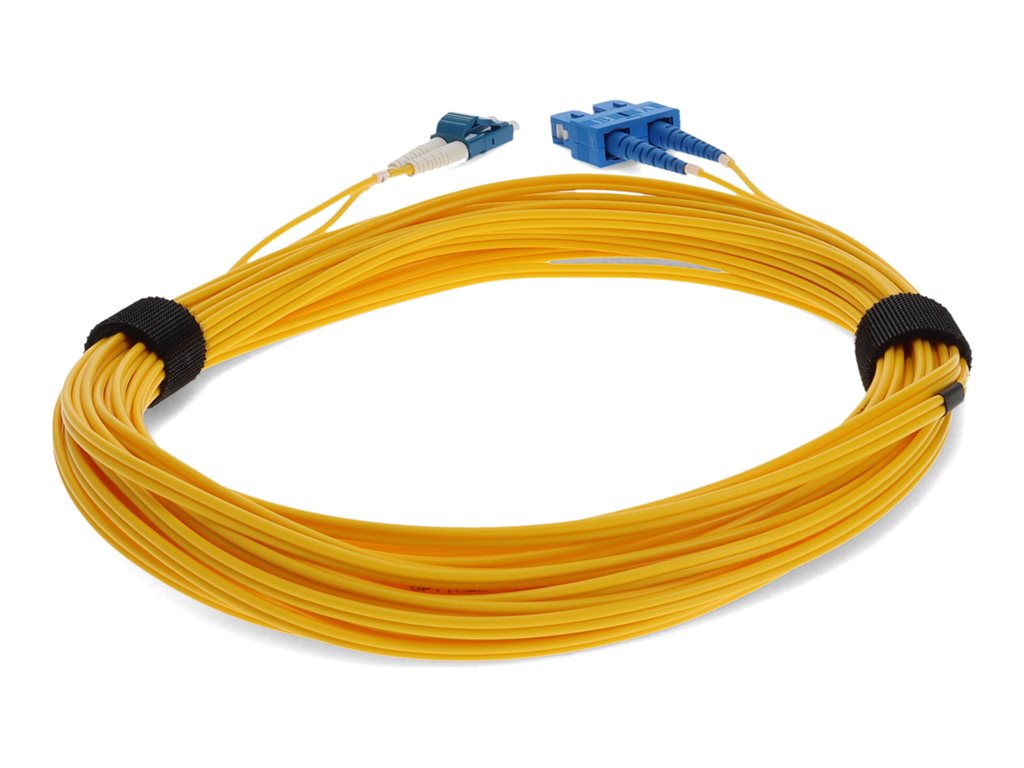 AddOn 9m LC to USC OS1 Yellow Patch Cable - Patch cable - TAA Compliant - SC/UPC single-mode (M) to LC/UPC single-mode