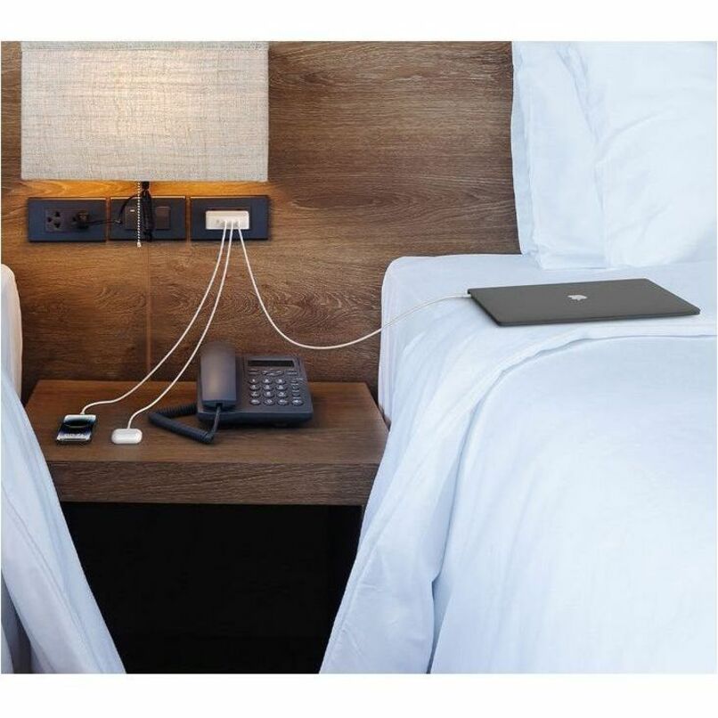 Belkin BOOST&uarr;CHARGE PRO 140W 4-Port GaN Wall Charger - 140 W - White