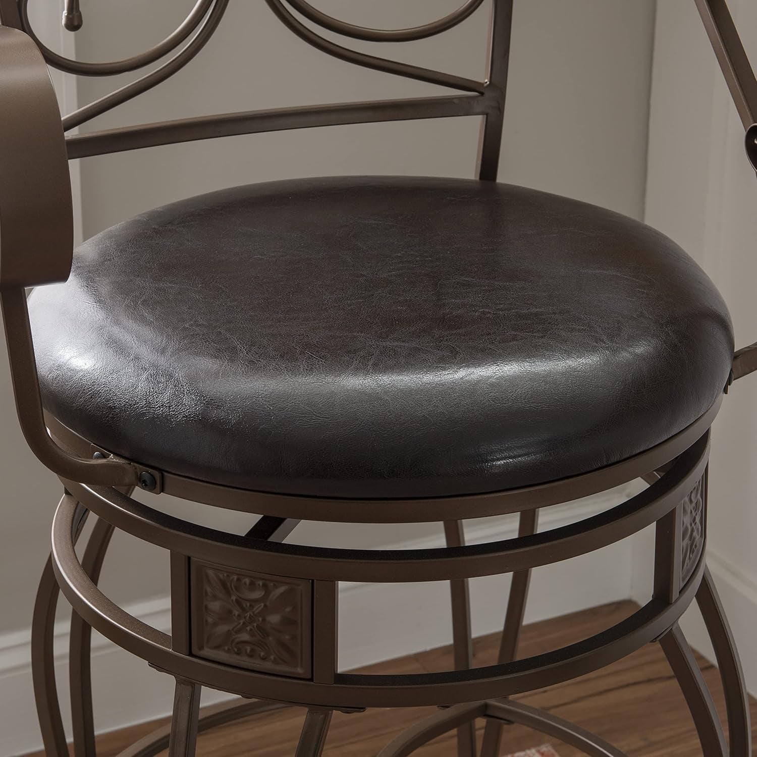 Big and Tall 31 Inch Barstool with Arms