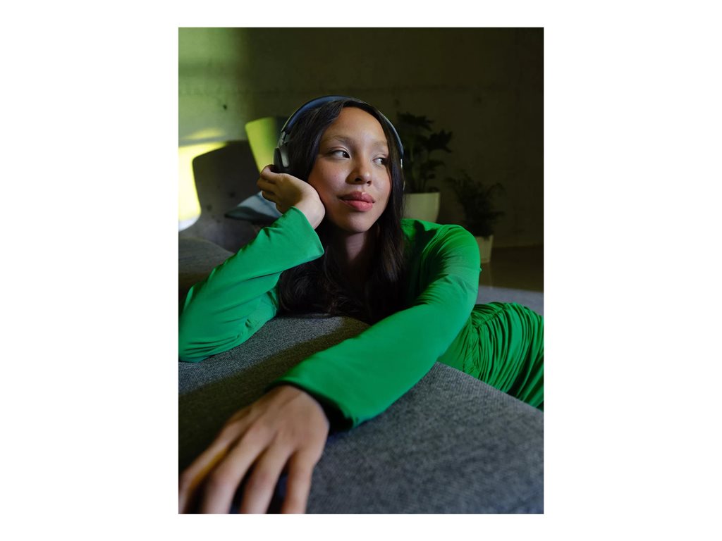 Bose QuietComfort Ultra - Headphones with mic - full size - Bluetooth - wireless, wired - active noise canceling - 3.5 mm jack 880066-0100