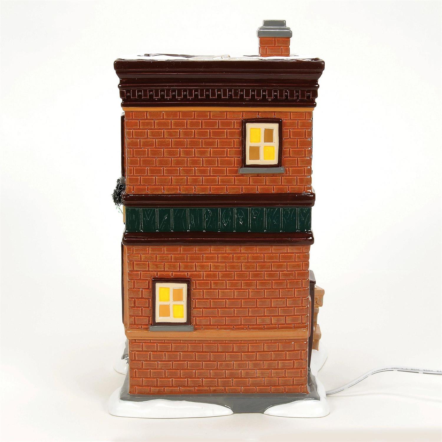 Brandy’s Tavern Lighted Building