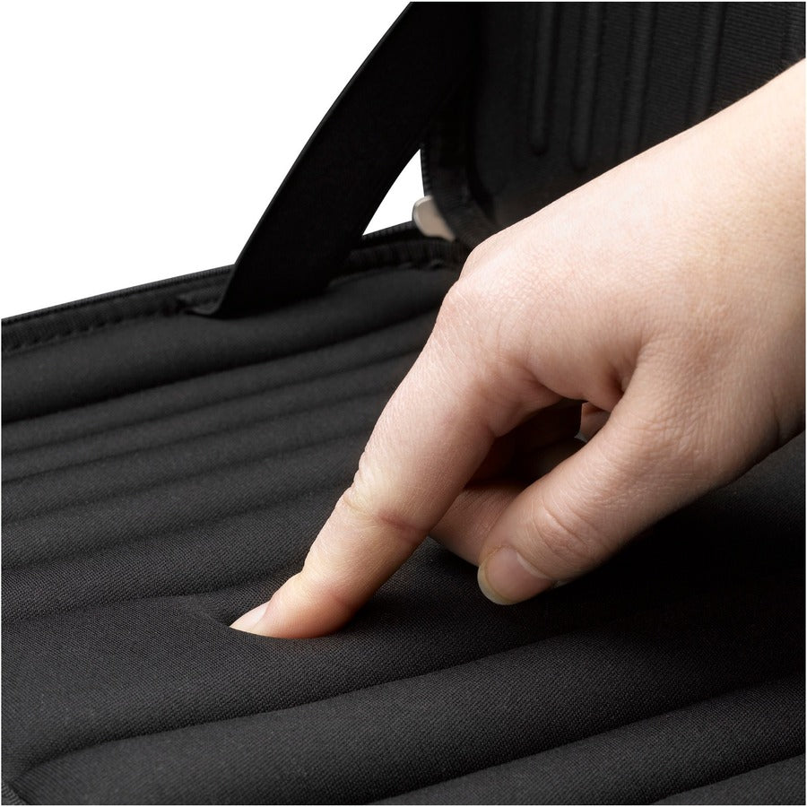 Case Logic Qns-111 Black Notebook Case 29.5 Cm (11.6") Sleeve Case