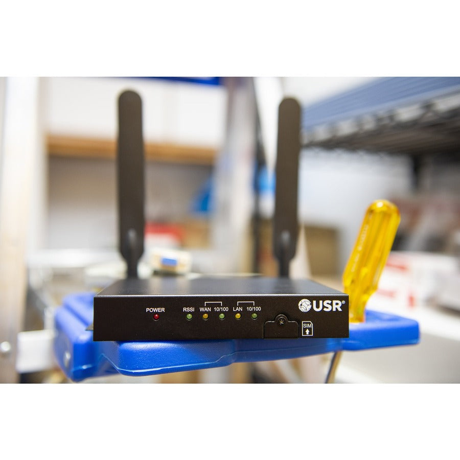 Courier M2M 4G LTE Cat 1 Cellular Gateway - Industrial Wireless Router | Tecisoft USR3513