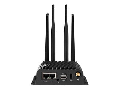 Cradlepoint R920 Router with 1-Year NetCloud Mobile Essentials Plan – Reliable North America Mobile Connectivity
