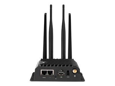 Cradlepoint R920 Router with 5-Year NetCloud Mobile Essentials Plan for Reliable Global Connectivity