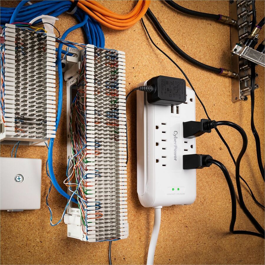 Cyberpower Csp806U Surge Protector White 8 Ac Outlet(S) 125 V 1.8 M