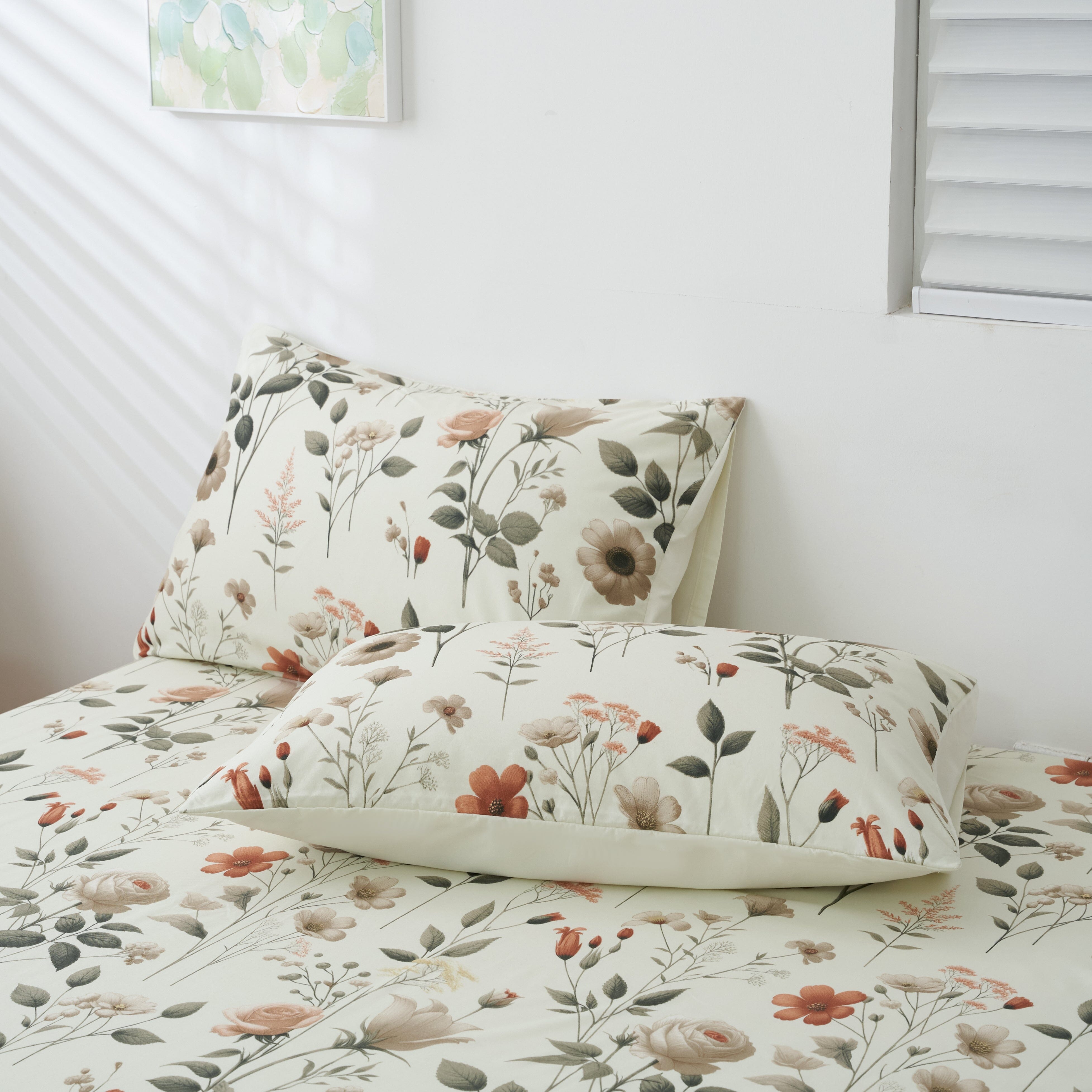 DaDalogy Enchanted Meadow Bed in a bag Set - Victoria Garden Delicate Floral Symphony in Beige, Rose, and Soft Green, Luxuriously Soft Quilted Set
