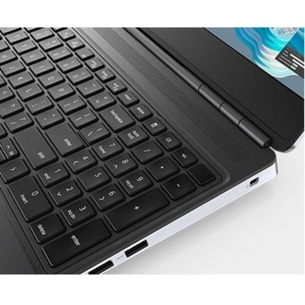Dell Precision 7560 Mobile Workstation 39.6 Cm (15.6") Full Hd Intel® Core™ I7 32 Gb Ddr4-Sdram