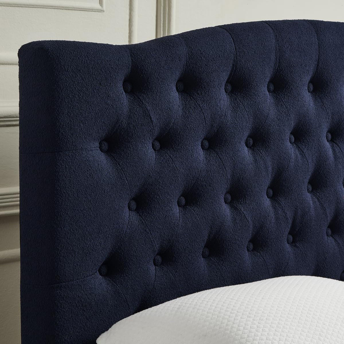 Elegant Boucle Tufted King Headboard for Stylish Bedrooms