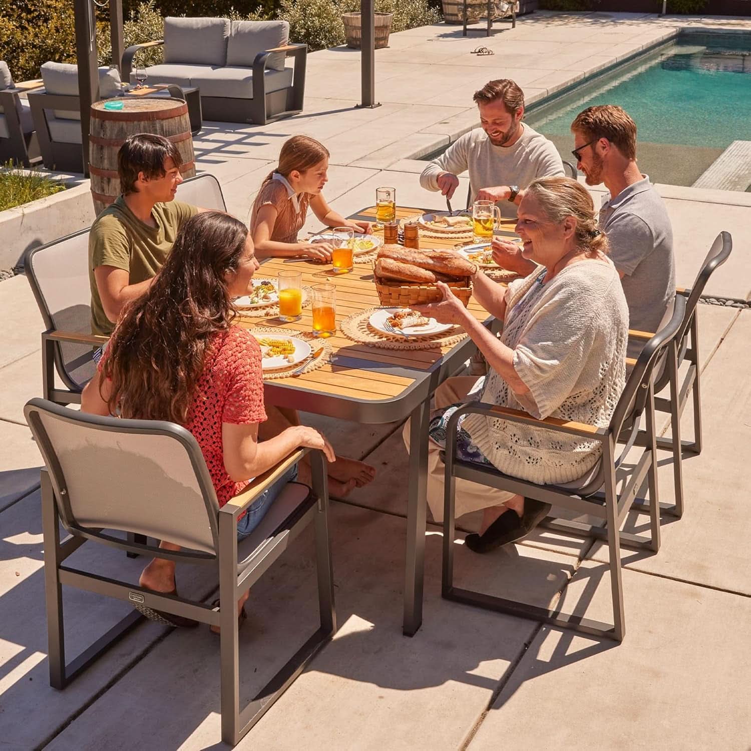 Elegant Outdoor Dining Set with Teak Wood and Aluminum