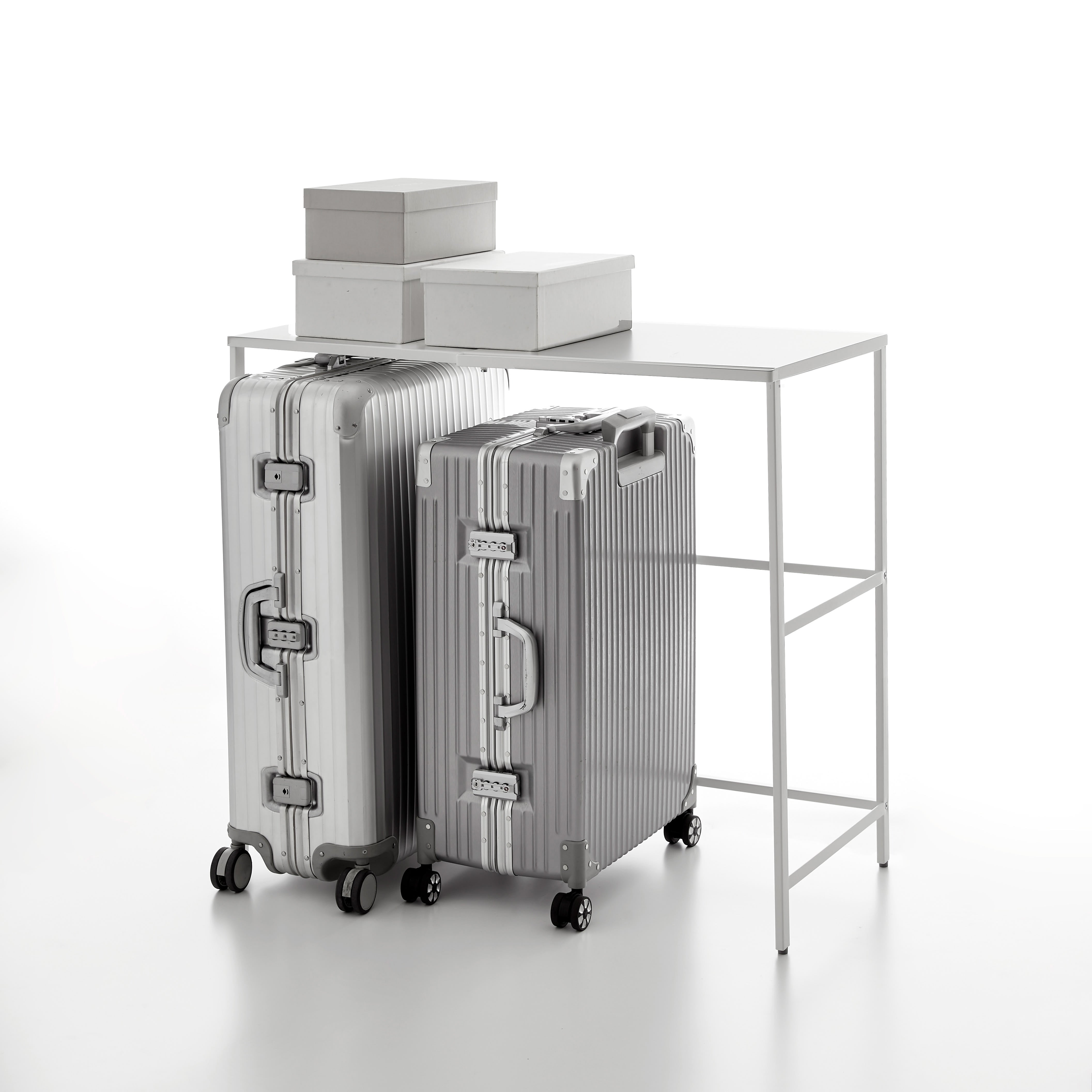 Expandable Suitcase Rack - Steel