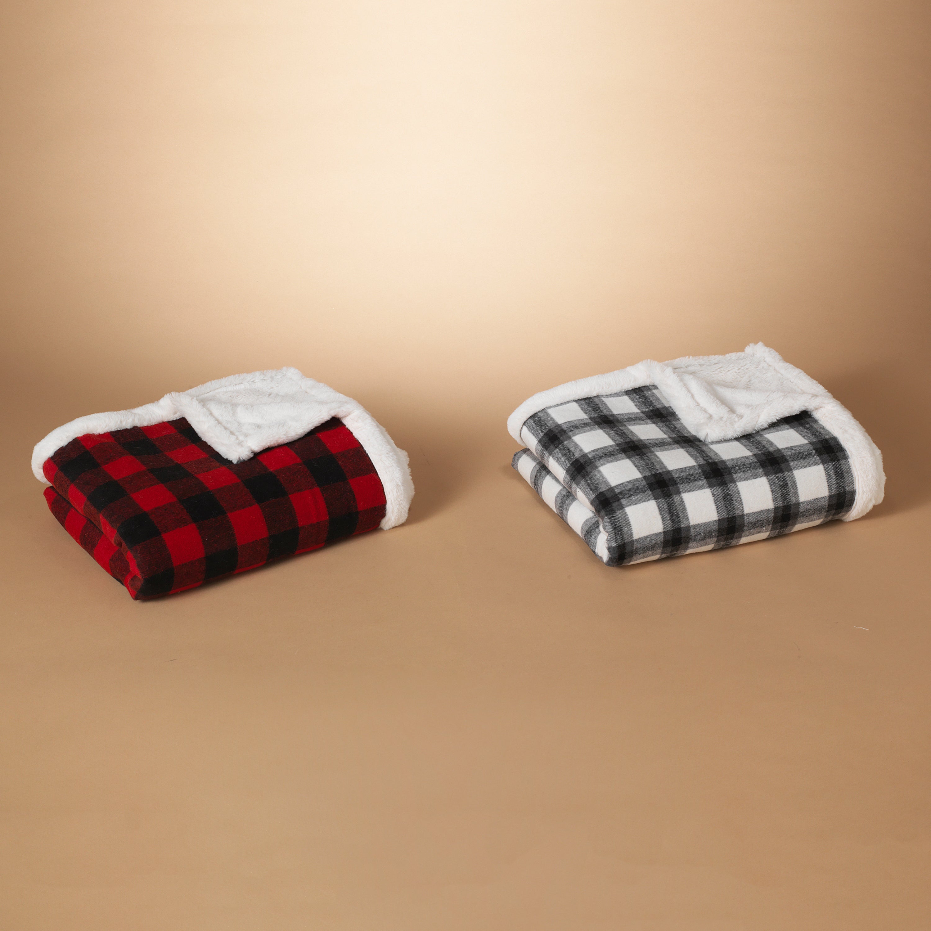 Fabric Plaid Throw With Faux Fur -