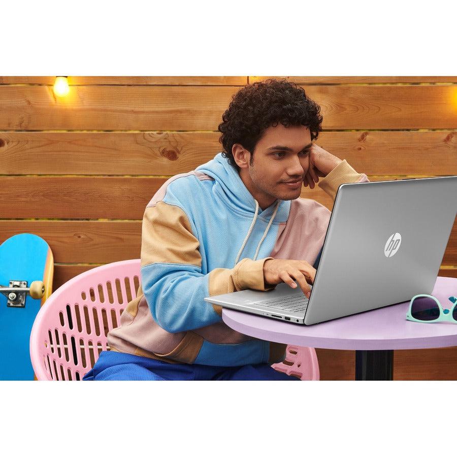 HP 15-dy2000 15-dy2049nr 15.6" Notebook - HD - 1366 x 768 - Intel Core i5 11th Gen i5-1135G7 Quad-core (4 Core) - 8 GB Total RAM - 256 GB SSD - Natural Silver