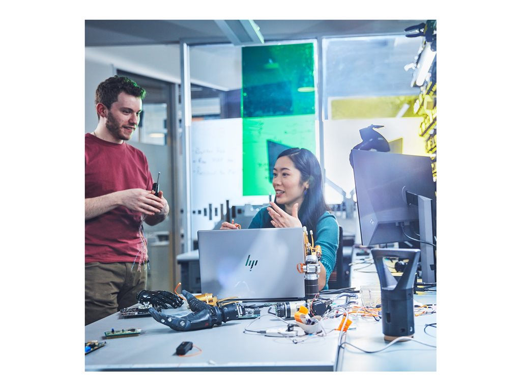 HP ZBook Fury 16 G11 Mobile Workstation - Intel Core i9 - i9-14900HX / up to 5.8 GHz - Win 11 Pro - RTX 5000 Ada - 64 GB