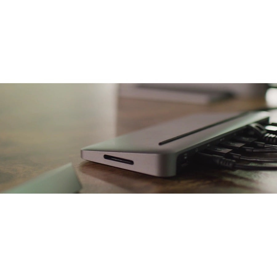 Henge Docks Stone Pro Tethered Docking Station for Thunderbolt 3 HD02TBTBT3