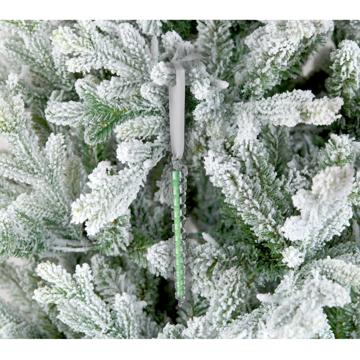 Icicles on Spruce - Glass Icicles with Scent sticks