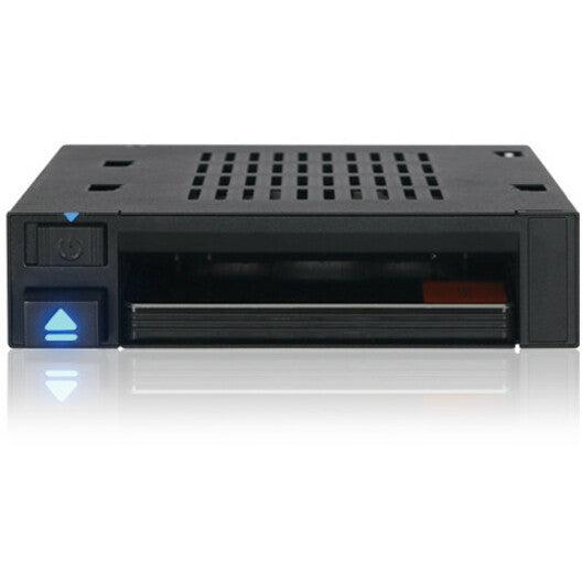 Icy Dock FlexiDOCK MB521SP-B Drive Bay Adapter for 3.5" - Serial ATA/600 Host Interface Internal - Black MB521SP-B