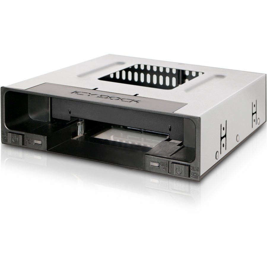 Icy Dock FlexiDOCK MB795SP-B Drive Enclosure for 5.25 - Serial ATA/600 Host Interface Internal - Black"