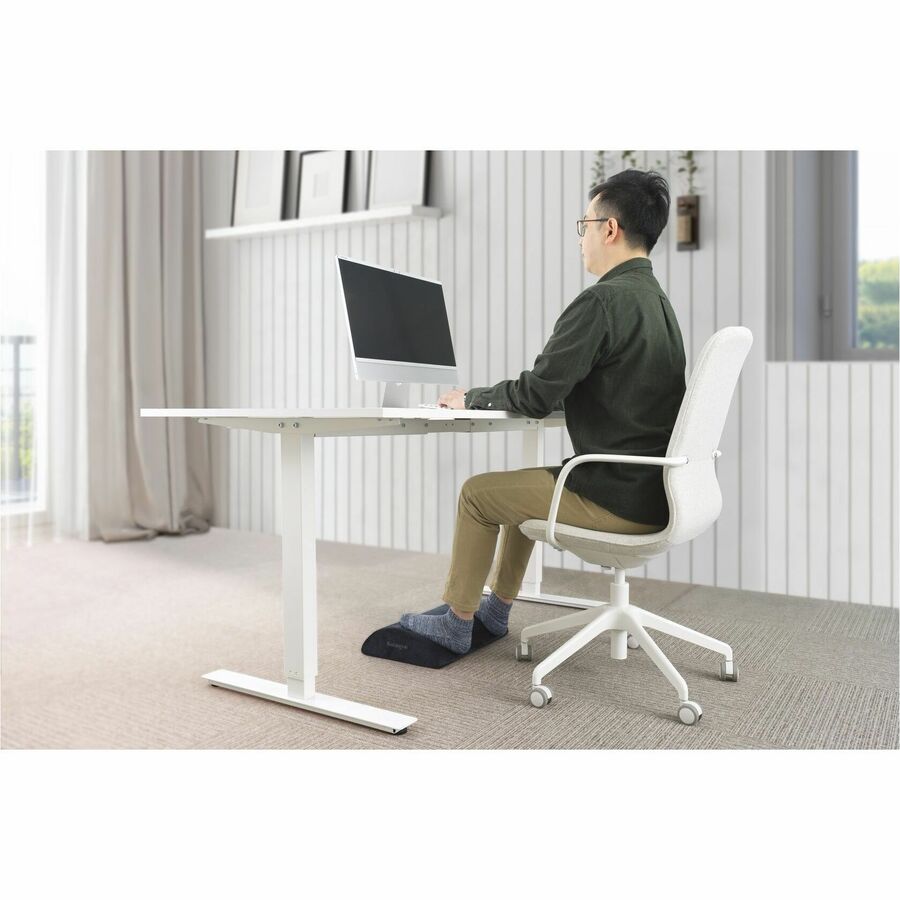 Kensington Premium Comfort Soft Footrest - Black - High Density Foam (HDF), Polyester