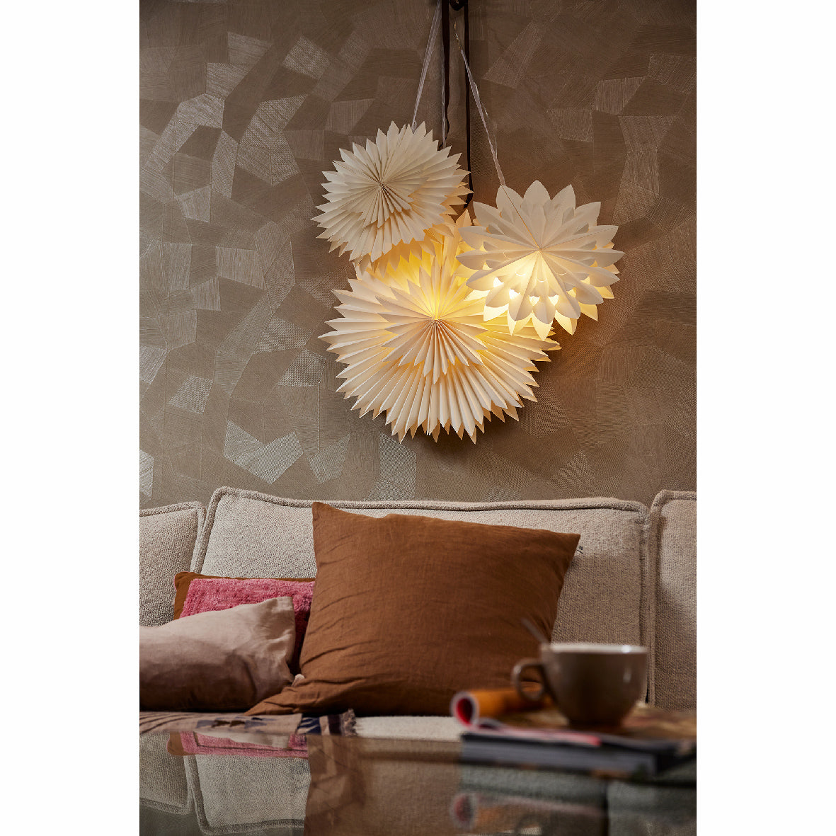 LED Lighted Paper 16 Point Star - 16 Inch - Off White