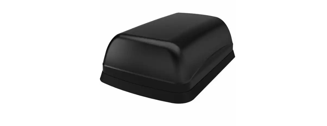 LOW PRO 4X4 4G/5G IOT BLK ANT 2M CBL SMA(M)