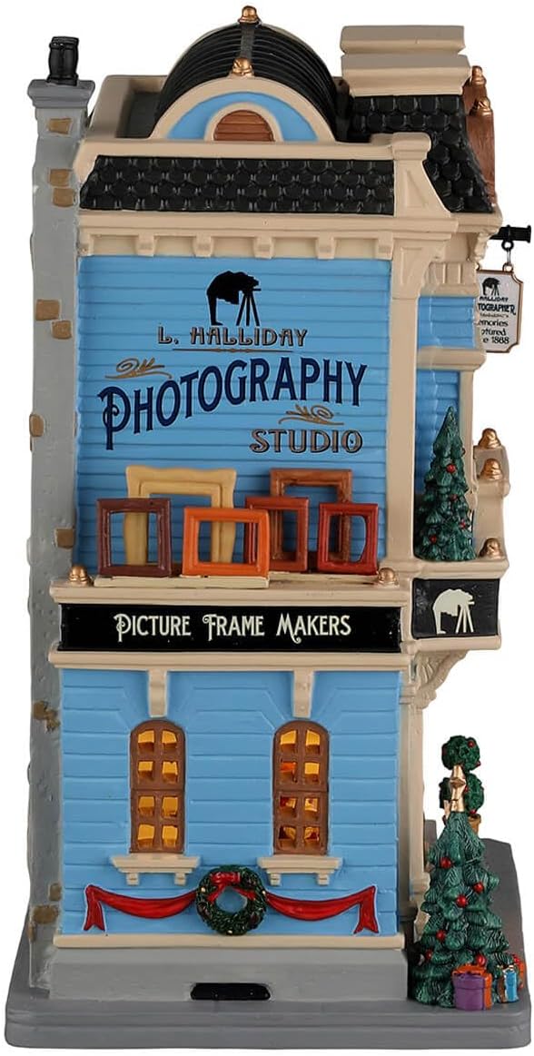 L. Halliday Photography Studio