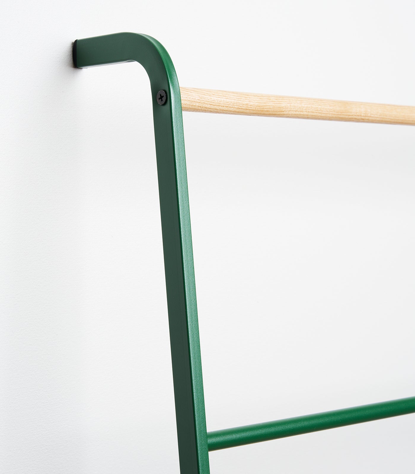 Leaning Storage Ladder - Two Styles - Steel