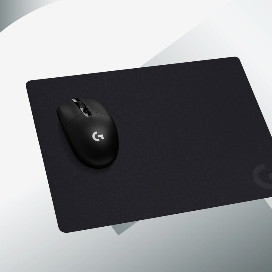 Logitech G Cloth Gaming Mouse Pad