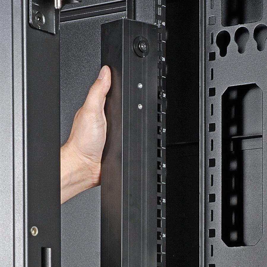 Metered Power Distribution Unit - 5.8kW Single-Phase PDU with 48 Outlets | Tripp Lite by Eaton PDUMV30HV2