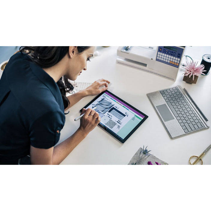 Microsoft Signature Type Cover Keyboard/Cover Case Tablet - Platinum FFP-00001